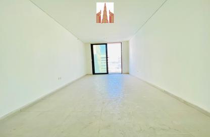 Apartment - 2 Bedrooms - 3 Bathrooms for rent in Muweileh Community - Muwaileh Commercial - Sharjah