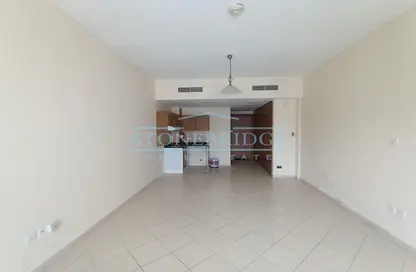 Apartment - 1 Bathroom for rent in Lago Vista C - Lago Vista - Dubai Production City (IMPZ) - Dubai