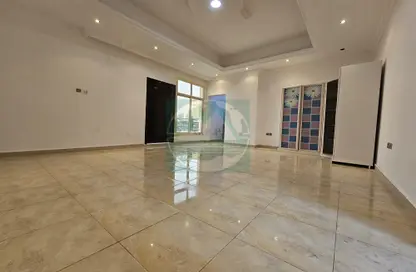 Apartment - 1 Bathroom for rent in Khalifa City A Villas - Khalifa City A - Khalifa City - Abu Dhabi