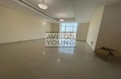 Apartment - 1 Bedroom - 2 Bathrooms for rent in Al Nahyan Camp - Abu Dhabi