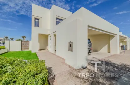 Townhouse - 4 Bedrooms - 4 Bathrooms for sale in Reem Townhouses - Town Square - Dubai