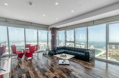 Apartment - 4 Bedrooms - 5 Bathrooms for sale in Damac Heights - Dubai Marina - Dubai