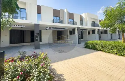 Townhouse - 3 Bedrooms - 4 Bathrooms for rent in Greenviews 2 - EMAAR South - Dubai South (Dubai World Central) - Dubai