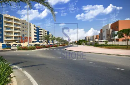 Apartment - 2 Bedrooms - 2 Bathrooms for rent in Tower 2 - Al Reef Downtown - Al Reef - Abu Dhabi