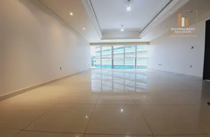 Apartment - 3 Bedrooms - 5 Bathrooms for rent in Sheikha Salama Tower - Khalidiya Street - Al Khalidiya - Abu Dhabi