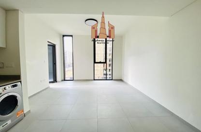 Apartment - 1 Bedroom - 2 Bathrooms for rent in The Solo - Aljada - Sharjah