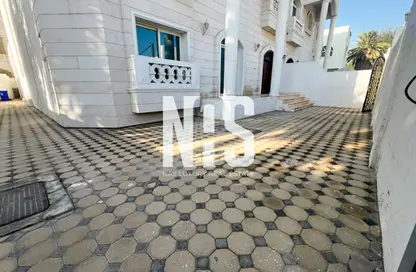 Villa - 6 Bedrooms - 7 Bathrooms for rent in Al Saada Street - Al Mushrif - Abu Dhabi