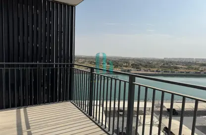 Apartment - 1 Bedroom - 1 Bathroom for rent in Waters Edge - Yas Island - Abu Dhabi