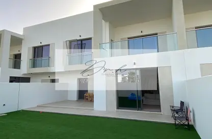 Townhouse - 3 Bedrooms - 4 Bathrooms for sale in Redwoods - Yas Acres - Yas Island - Abu Dhabi