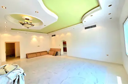 شقة - 1 حمام للايجار في منطقة بين الجسرين - أبوظبي