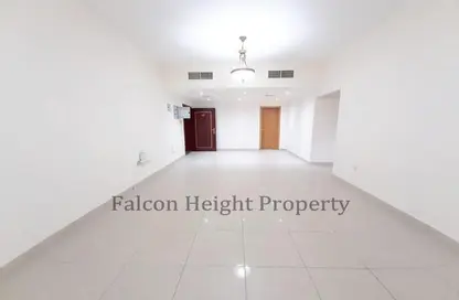 Apartment - 2 Bedrooms - 2 Bathrooms for rent in Dar Al Majaz - Jamal Abdul Nasser Street - Al Majaz - Sharjah