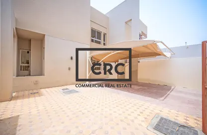 Villa - Studio - 4 Bathrooms for rent in Khalifa City - Abu Dhabi