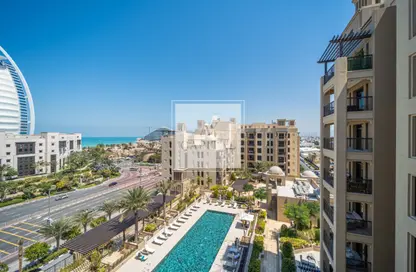 Apartment - 2 Bedrooms - 2 Bathrooms for rent in Lamtara 2 - Madinat Jumeirah Living - Umm Suqeim - Dubai