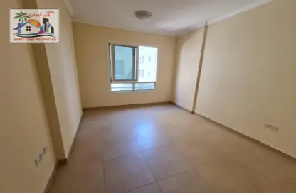 Apartment - 2 Bedrooms - 3 Bathrooms for rent in Muwailih Building - Muwaileh - Sharjah