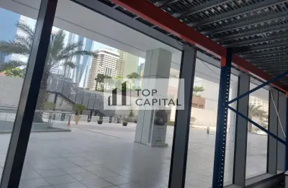 Shop - Studio for rent in Park Towers - DIFC - Dubai