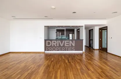 Apartment - 2 Bedrooms - 3 Bathrooms for rent in Burj Daman - DIFC - Dubai