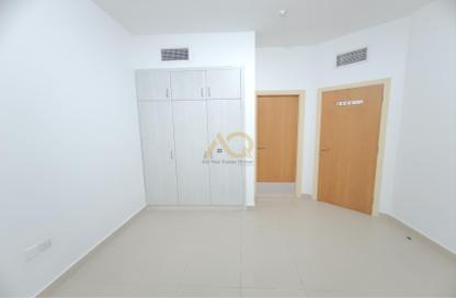 Apartment - 2 Bedrooms - 2 Bathrooms for rent in Al Nahda Complex - Al Nahda - Sharjah