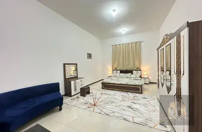 Apartment - 1 Bathroom for rent in Villa Compound - Khalifa City - Abu Dhabi