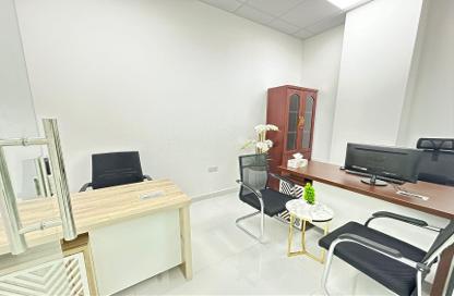 Office Space - Studio - 1 Bathroom for rent in Red Avenue - Al Garhoud - Dubai