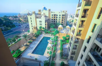 Apartment - 2 Bedrooms - 3 Bathrooms for rent in Madinat Jumeirah Living - Umm Suqeim - Dubai