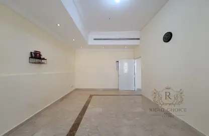 Apartment - 1 Bedroom - 1 Bathroom for rent in Khalifa City A Villas - Khalifa City A - Khalifa City - Abu Dhabi