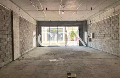 Shop - Studio for rent in Dubai Silicon Oasis - Dubai