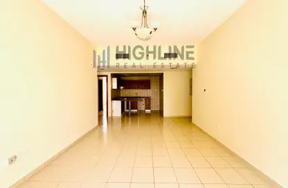 Apartment - 2 Bedrooms - 3 Bathrooms for rent in Rose 2 - Emirates Gardens 1 - Jumeirah Village Circle - Dubai