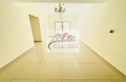 Apartment - 3 Bedrooms - 3 Bathrooms for rent in Muwaileh 29 Building - Muwaileh - Sharjah