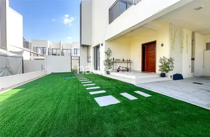 Townhouse - 4 Bedrooms - 4 Bathrooms for sale in Parkside 2 - EMAAR South - Dubai South (Dubai World Central) - Dubai