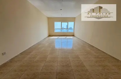 Apartment - 2 Bedrooms - 3 Bathrooms for rent in Manazil Tower 2 - Al Taawun Street - Al Taawun - Sharjah