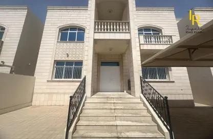 Villa - 6 Bedrooms for rent in Al Karamah - Abu Dhabi