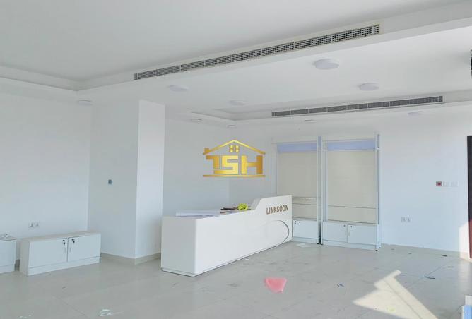 Office Space for Rent in Al Muteena Technic Building: 1400 sq feet ...