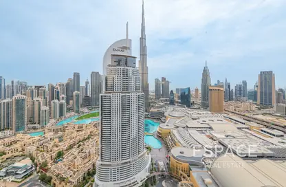 Apartment - 3 Bedrooms - 4 Bathrooms for sale in Boulevard Point - Downtown Dubai - Dubai