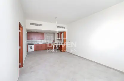 Apartment - 1 Bedroom - 2 Bathrooms for rent in Widcombe House 2 - Widcombe House - Motor City - Dubai