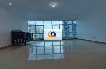 Apartment - 3 Bedrooms - 3 Bathrooms for rent in Al Khalidiya - Abu Dhabi