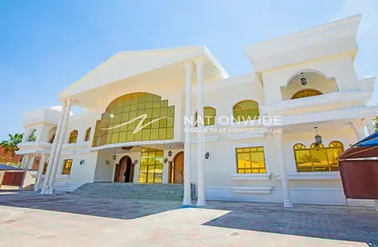 Compound for sale in Complex 14 - Khalifa City - Abu Dhabi
