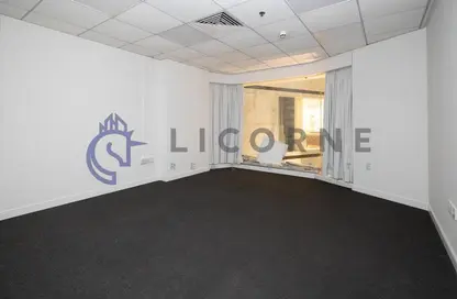 Office Space - Studio - 1 Bathroom for rent in Fairmont Hotel - Sheikh Zayed Road - Dubai