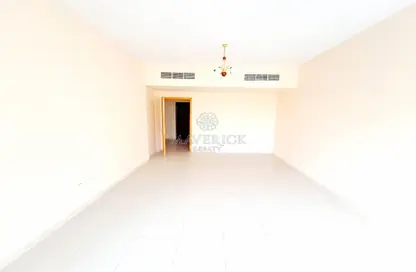 Apartment - 2 Bedrooms - 2 Bathrooms for rent in Al Taawun Street - Al Taawun - Sharjah