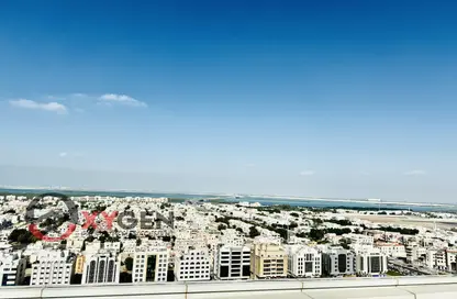 Apartment - 2 Bedrooms - 3 Bathrooms for rent in Guardian Towers - Danet Abu Dhabi - Abu Dhabi