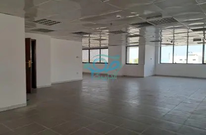 Office Space - Studio - 2 Bathrooms for rent in Tourist Club Area - Abu Dhabi