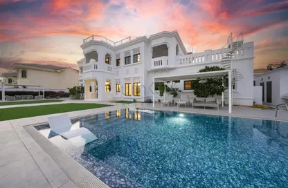 Villa - 6 Bedrooms - 6 Bathrooms for rent in Signature Villas Frond B - Signature Villas - Palm Jumeirah - Dubai