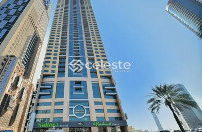 Apartment - 2 Bedrooms - 3 Bathrooms for sale in Danat Al Khan Tower - Al Khan Lagoon - Al Khan - Sharjah