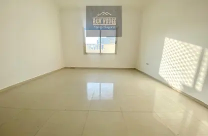 Apartment - 1 Bathroom for rent in Al Mushrif - Abu Dhabi