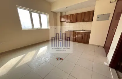 Apartment - 1 Bathroom for rent in GGICO Building Moweilah - Muwaileh Commercial - Sharjah