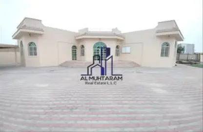 Villa - 3 Bedrooms - 6 Bathrooms for rent in Al Qarain 5 - Al Qarain - Sharjah