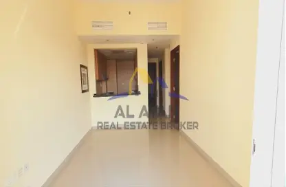 Apartment - 1 Bedroom - 2 Bathrooms for sale in Trafalgar Central - CBD (Central Business District) - International City - Dubai