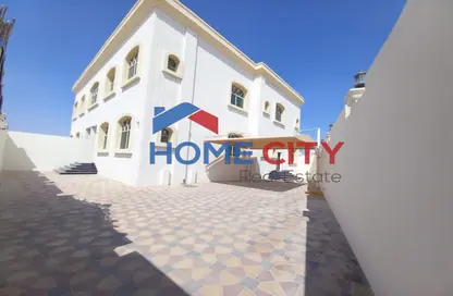 Villa - 6 Bedrooms for rent in Madinat Al Riyad - Abu Dhabi