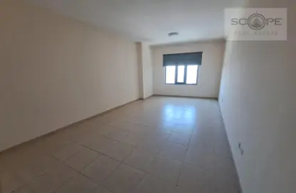 Apartment - 1 Bathroom for rent in Palace Tower 2 - Palace Towers - Dubai Silicon Oasis - Dubai