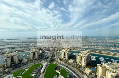 Apartment - 1 Bedroom - 2 Bathrooms for rent in The Palm Tower - Palm Jumeirah - Dubai