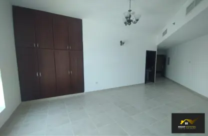 Apartment - Studio - 1 Bathroom for rent in Al Shafar Tower - Barsha Heights (Tecom) - Dubai